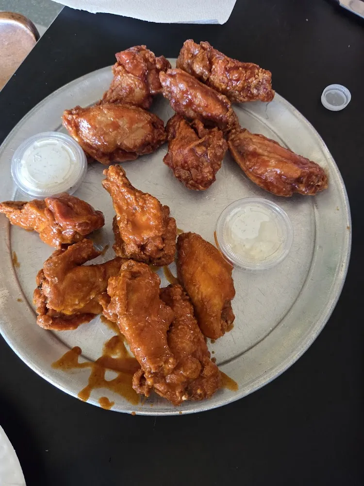 Medium Wings